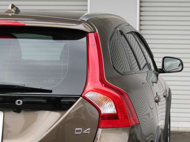 ボルボ Ｖ６０クロスカントリー Ｄ４ ＳＥ ディーゼルターボ H29年 (関東) 99