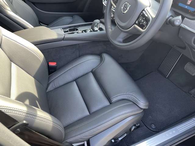 ボルボ Ｖ９０クロスカントリー Ｂ５ ＡＷＤ プロ ４ＷＤ R4年 (東北) 99