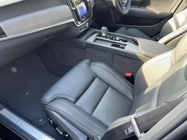 ボルボ Ｖ９０クロスカントリー Ｂ５ ＡＷＤ プロ ４ＷＤ R4年 (東北) 99