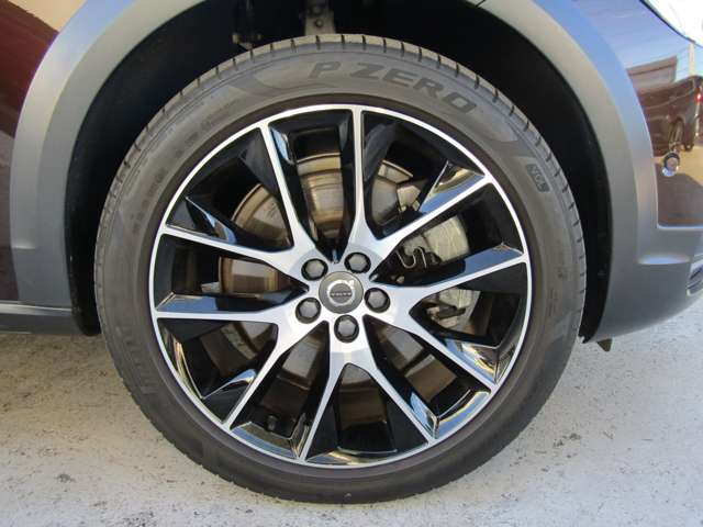 ボルボ Ｖ９０クロスカントリー Ｔ６ ＡＷＤ サマム ４ＷＤ H29年 (関東) 99