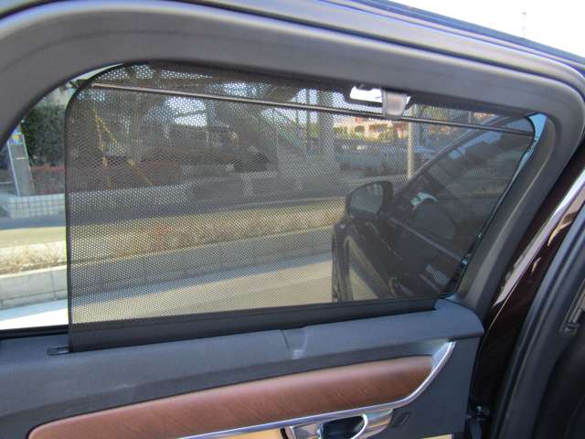 ボルボ Ｖ９０クロスカントリー Ｔ６ ＡＷＤ サマム ４ＷＤ H29年 (関東) 99