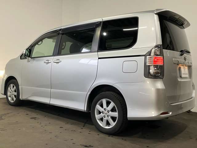 トヨタ ヴォクシー ２．０ ＺＳ ４ＷＤ H20年 (北海道) 99