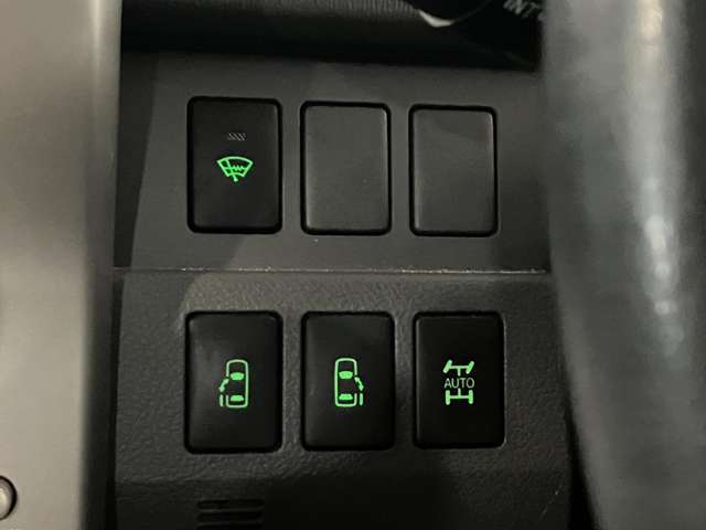 トヨタ ヴォクシー ２．０ ＺＳ ４ＷＤ H20年 (北海道) 99