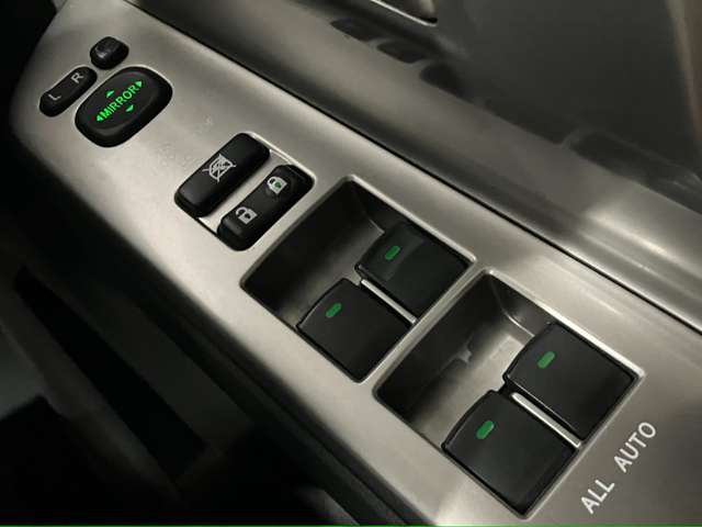 トヨタ ヴォクシー ２．０ ＺＳ ４ＷＤ H20年 (北海道) 99