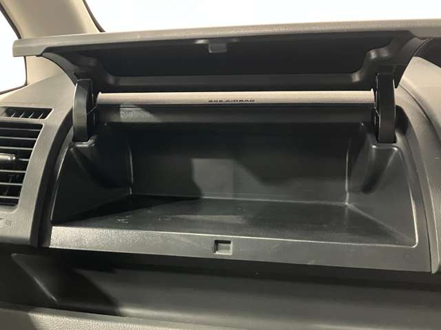 トヨタ ヴォクシー ２．０ ＺＳ ４ＷＤ H20年 (北海道) 99