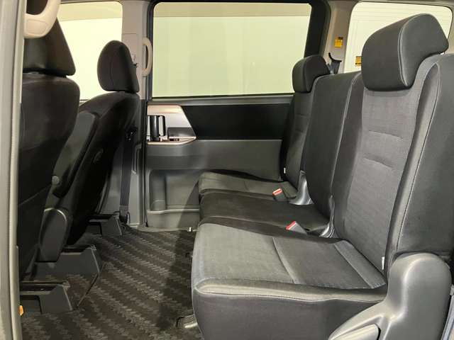 トヨタ ヴォクシー ２．０ ＺＳ ４ＷＤ H20年 (北海道) 99