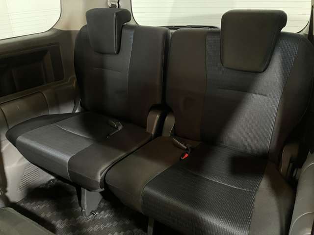 トヨタ ヴォクシー ２．０ ＺＳ ４ＷＤ H20年 (北海道) 99