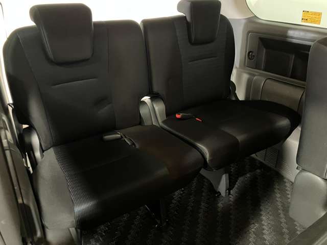 トヨタ ヴォクシー ２．０ ＺＳ ４ＷＤ H20年 (北海道) 99