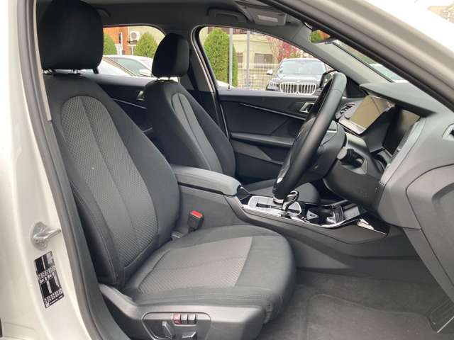 ＢＭＷ １シリーズ １１８Ｄ プレイ エディション ジョイ プラス ディーゼルターボ R3年 (近畿) 99