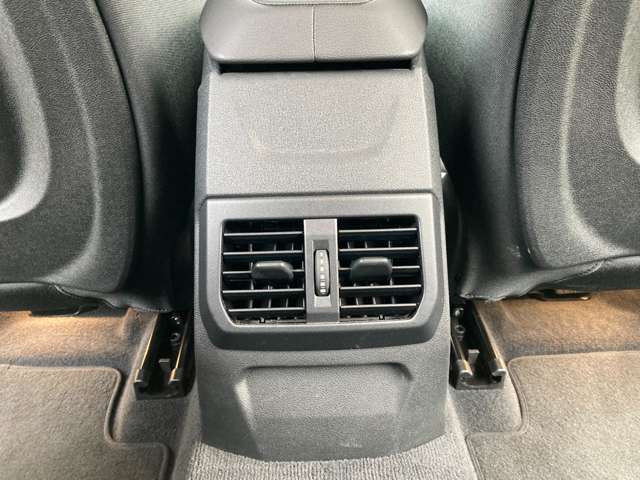 ＢＭＷ １シリーズ １１８Ｄ プレイ エディション ジョイ プラス ディーゼルターボ R3年 (近畿) 99