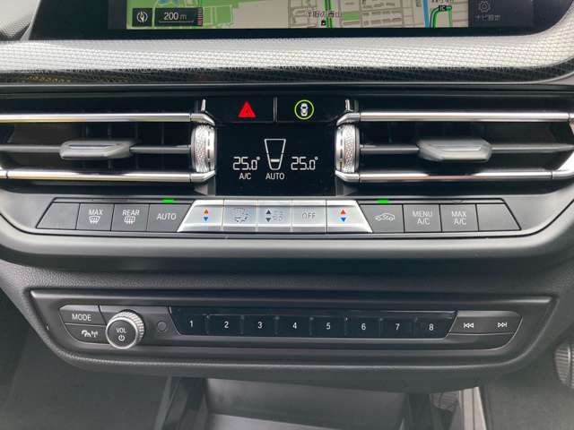 ＢＭＷ １シリーズ １１８Ｄ プレイ エディション ジョイ プラス ディーゼルターボ R3年 (近畿) 99