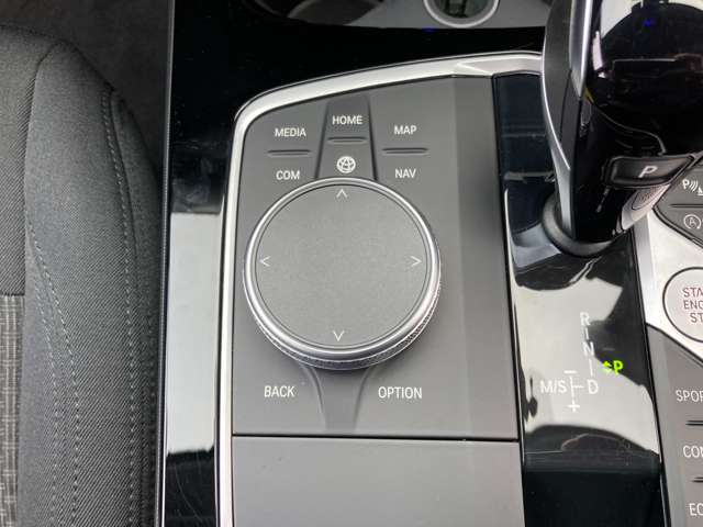 ＢＭＷ １シリーズ １１８Ｄ プレイ エディション ジョイ プラス ディーゼルターボ R3年 (近畿) 99