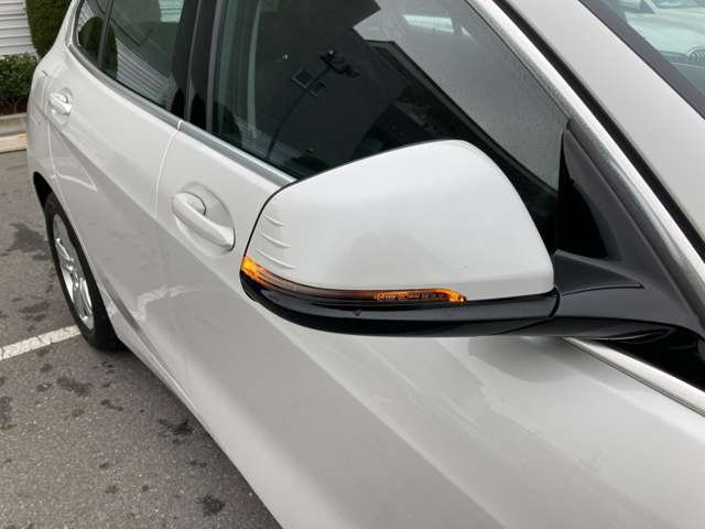 ＢＭＷ １シリーズ １１８Ｄ プレイ エディション ジョイ プラス ディーゼルターボ R3年 (近畿) 99