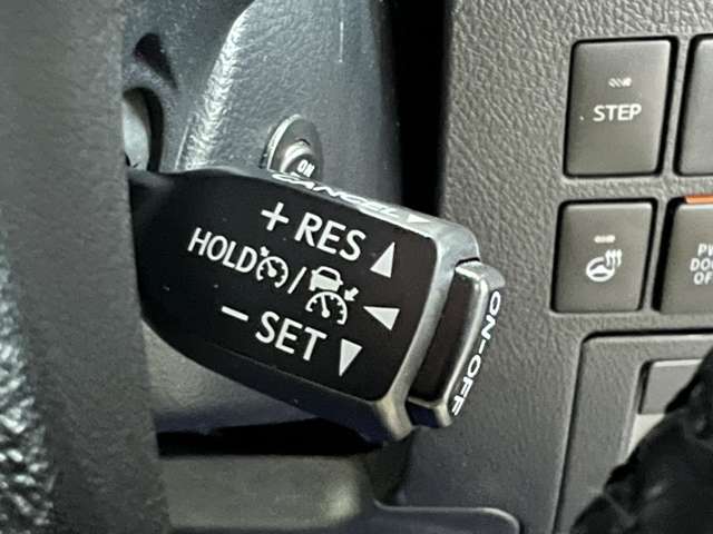 トヨタ アルファード ３．５ エグゼクティブ ラウンジ Ｓ ４ＷＤ R2年 (関東) 99