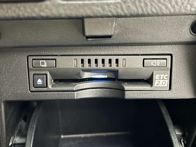 トヨタ アルファード ３．５ エグゼクティブ ラウンジ Ｓ ４ＷＤ R2年 (関東) 99