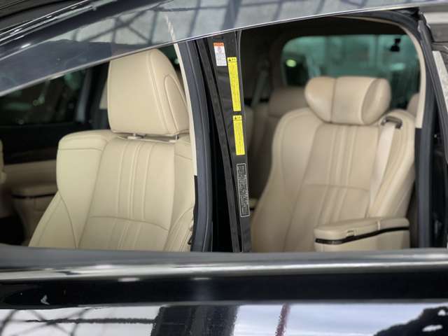 トヨタ アルファード ３．５ エグゼクティブ ラウンジ Ｓ ４ＷＤ R2年 (関東) 99