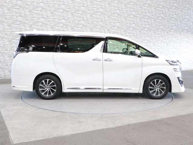 トヨタ ヴェルファイア ３．５ エグゼクティブラウンジ ４ＷＤ H29年 (関東) 99
