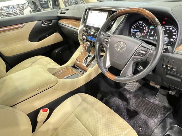 トヨタ ヴェルファイア ３．５ エグゼクティブラウンジ ４ＷＤ H29年 (関東) 99