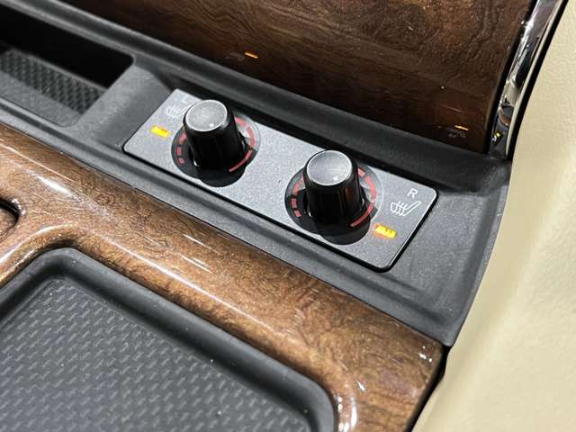 トヨタ ヴェルファイア ３．５ エグゼクティブラウンジ ４ＷＤ H29年 (関東) 99