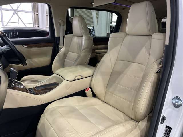 トヨタ ヴェルファイア ３．５ エグゼクティブラウンジ ４ＷＤ H29年 (関東) 99