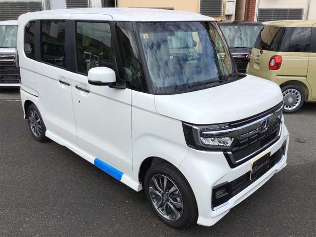 ホンダ Ｎ　ＢＯＸ カスタム ６６０ Ｌ R5年 (近畿) 99