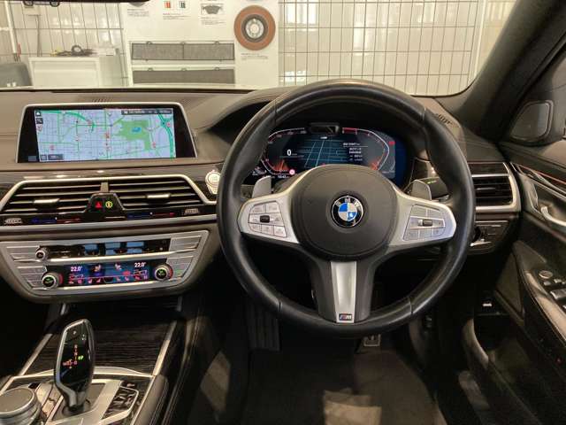 ＢＭＷ ７シリーズ ７４０Ｄ Ｘドライブ Ｍスポーツ ディーゼルターボ ４ＷＤ R3年 (近畿) 99