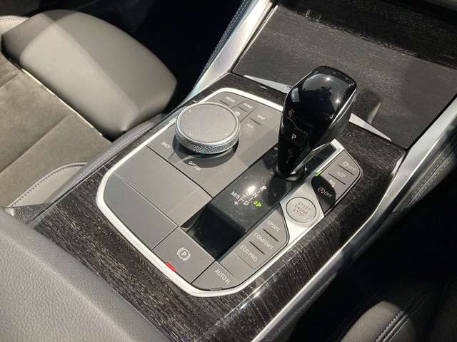 ＢＭＷ ４シリーズ ４２０Ｉ Ｍスポーツ R4年 (近畿) 99