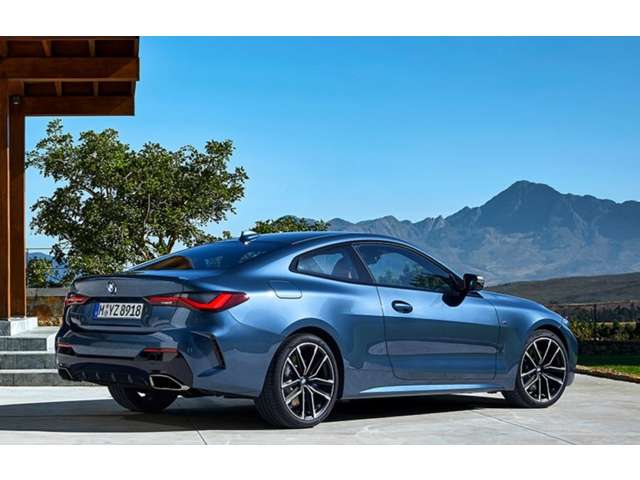 ＢＭＷ ４シリーズ ４２０Ｉ Ｍスポーツ R4年 (近畿) 99