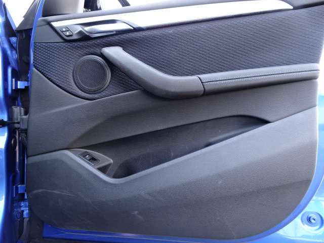 ＢＭＷ Ｘ１ Ｘドライブ １８Ｄ Ｍスポーツ ４ＷＤ H29年 (近畿) 99