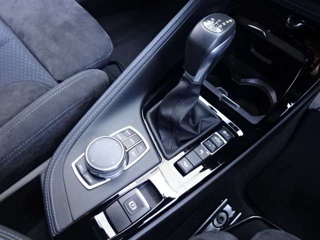 ＢＭＷ Ｘ１ Ｘドライブ １８Ｄ Ｍスポーツ ４ＷＤ H29年 (近畿) 99