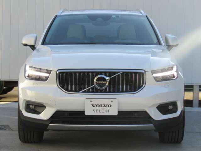 ボルボ ＸＣ４０ Ｂ４ ＡＷＤ インスクリプション ４ＷＤ R3年 (関東) 99