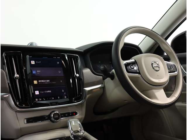 ボルボ Ｓ９０ リチャージ アルティメット Ｔ８ ＡＷＤ プラグイン ハイブリッド ４ＷＤ R5年 (関東) 99