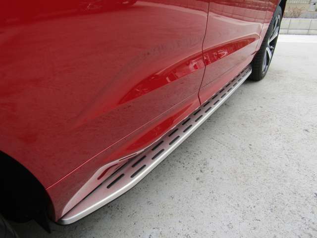 ボルボ ＸＣ６０ Ｂ６ ＡＷＤ Ｒデザイン ４ＷＤ R4年 (関東) 99