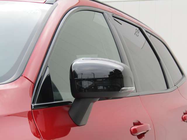 ボルボ ＸＣ６０ Ｂ６ ＡＷＤ Ｒデザイン ４ＷＤ R4年 (関東) 99