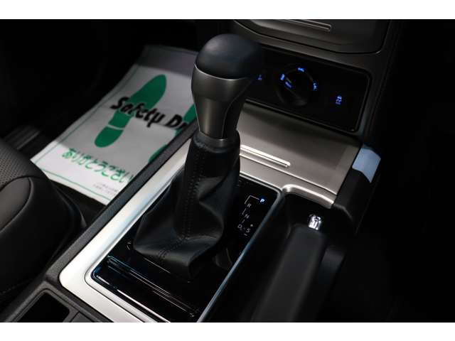 トヨタ ランドクルーザープラド ２．７ ＴＸ Ｌパッケージ ４ＷＤ R5年 (東海) 99