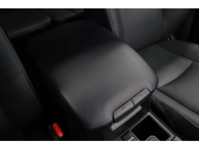 トヨタ ランドクルーザープラド ２．７ ＴＸ Ｌパッケージ ４ＷＤ R5年 (東海) 99