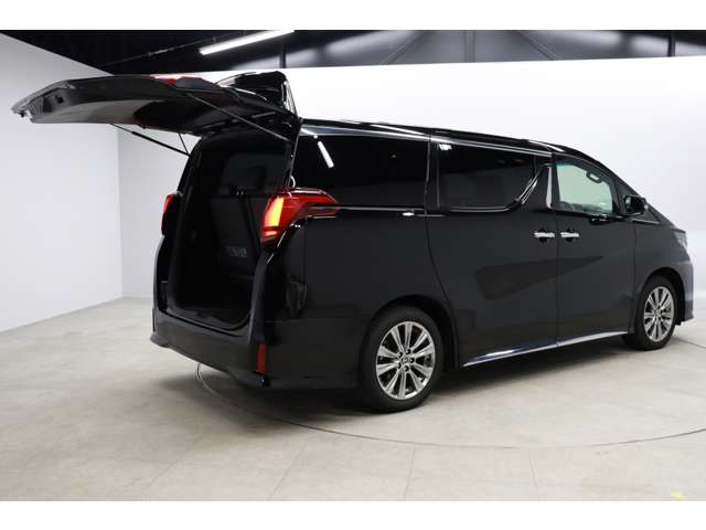 トヨタ アルファード ２．５ Ｓ タイプゴールドＩＩＩ R4年 (東海) 99