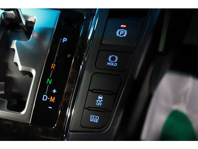 トヨタ アルファード ２．５ Ｓ タイプゴールドＩＩＩ R4年 (東海) 99