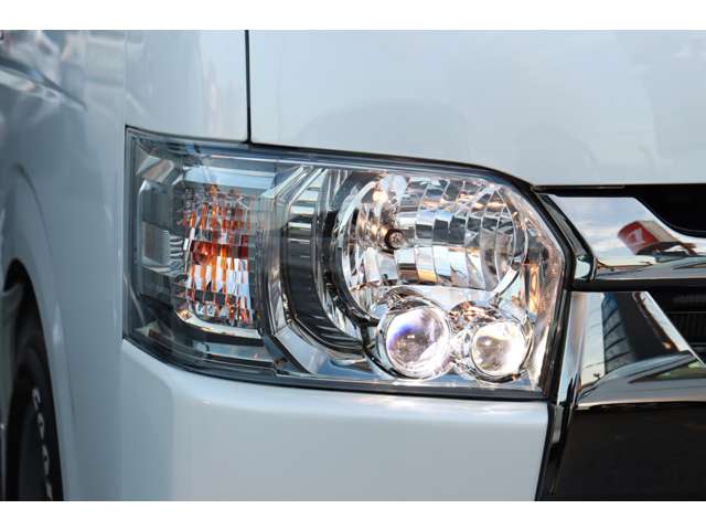 トヨタ ハイエースバン ２．８ スーパーＧＬ ダークプライムＩＩ ロングボディ ディーゼルターボ R4年 (東海) 99