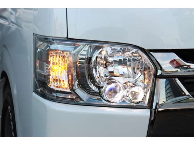 トヨタ ハイエースバン ２．８ スーパーＧＬ ダークプライムＩＩ ロングボディ ディーゼルターボ R4年 (東海) 99