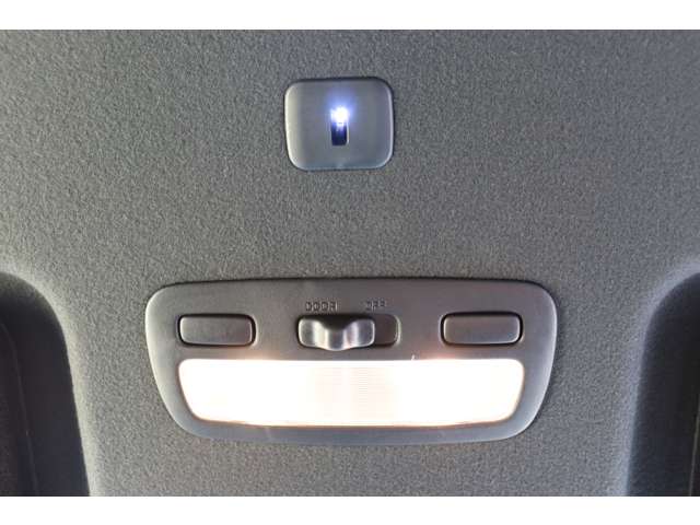 トヨタ ハイエースバン ２．８ スーパーＧＬ ダークプライムＩＩ ロングボディ ディーゼルターボ R4年 (東海) 99