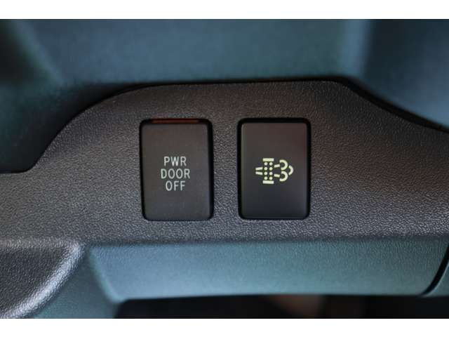 トヨタ ハイエースバン ２．８ スーパーＧＬ ダークプライムＩＩ ロングボディ ディーゼルターボ R4年 (東海) 99