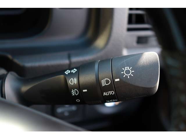 トヨタ ハイエースバン ２．８ スーパーＧＬ ダークプライムＩＩ ロングボディ ディーゼルターボ R4年 (東海) 99