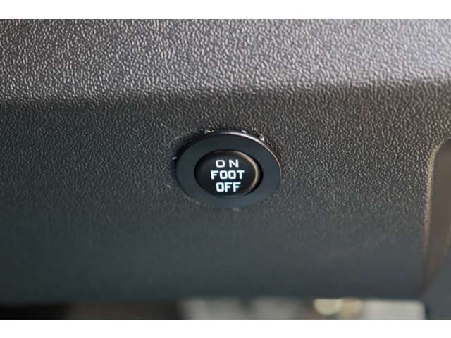 トヨタ ハイエースバン ２．８ スーパーＧＬ ダークプライムＩＩ ロングボディ ディーゼルターボ R4年 (東海) 99