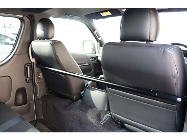 トヨタ ハイエースバン ２．８ スーパーＧＬ ダークプライムＩＩ ロングボディ ディーゼルターボ R4年 (東海) 99