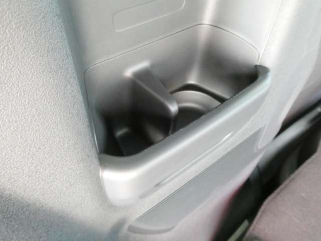 ホンダ Ｎ　ＢＯＸ カスタム ６６０ ターボ R5年 (関東) 99