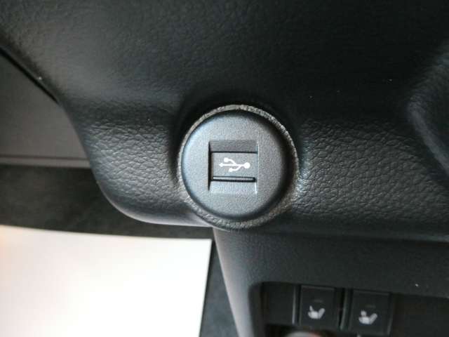 スズキ ハスラー ６６０ ＪスタイルＩＩ ターボ ４ＷＤ R5年 (関東) 99