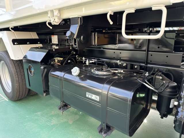 三菱フソウ キャンター ３Ｔ R5年 (東海) 99