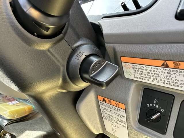 三菱フソウ キャンター ３Ｔ R5年 (東海) 99