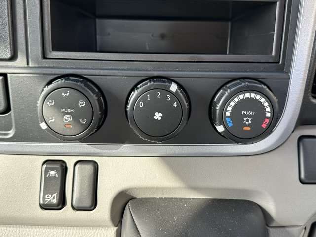 三菱フソウ キャンター ３Ｔ R5年 (東海) 99